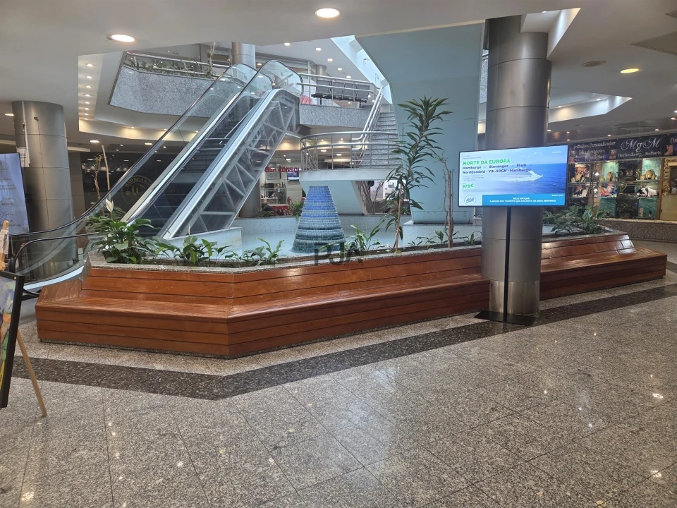 Loja para Arrendamento em Buarcos Foto 2