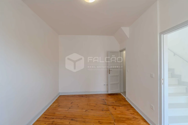 Moradia T3 para Venda em Pernes Foto 11