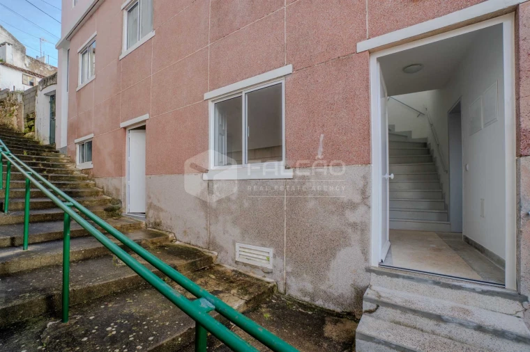 Moradia T3 para Venda em Pernes Foto 43