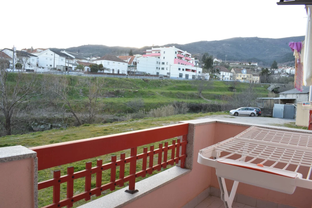 Apartamento T3 para Arrendamento em Covilhã e Canhoso Foto 5