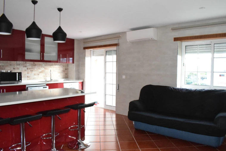 Apartamento T3 para Arrendamento em Covilhã e Canhoso Foto 3