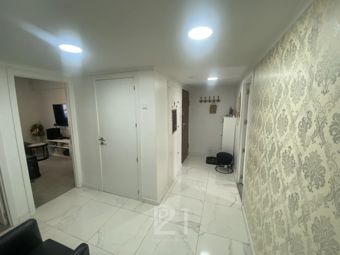 Apartamento T2 para Arrendamento em Massamá e Monte Abraão Foto 8