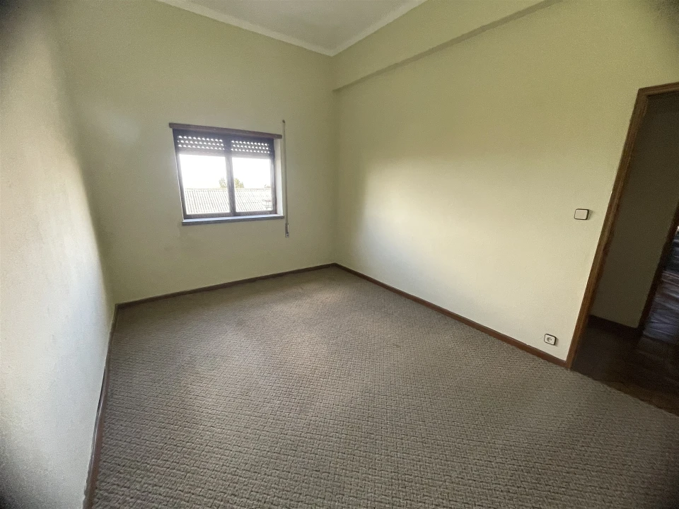Apartamento T2 para Venda em Gouveia (São Pedro e São Julião) Foto 6