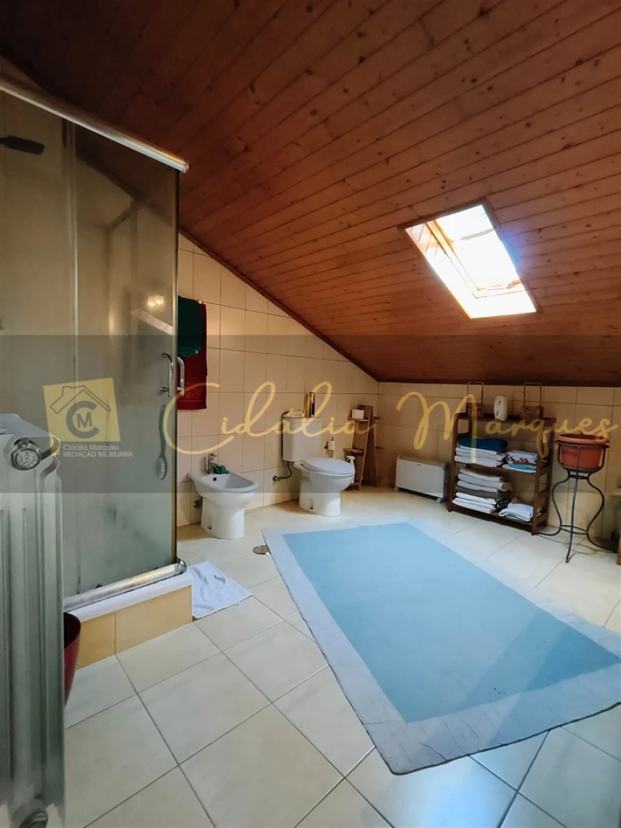 Moradia T3 para Venda em Viseu Foto 30