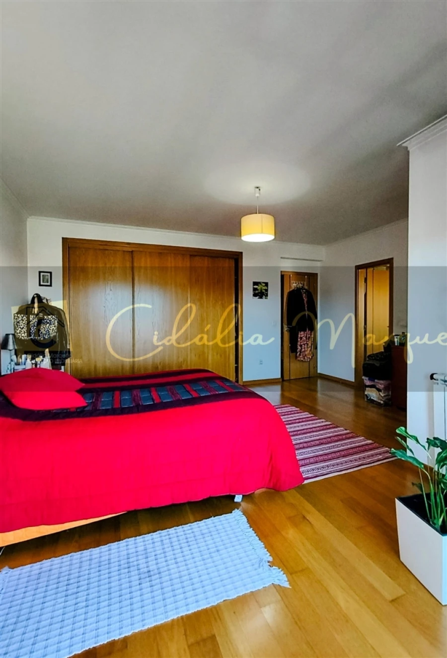 Moradia T3 para Venda em Viseu Foto 20