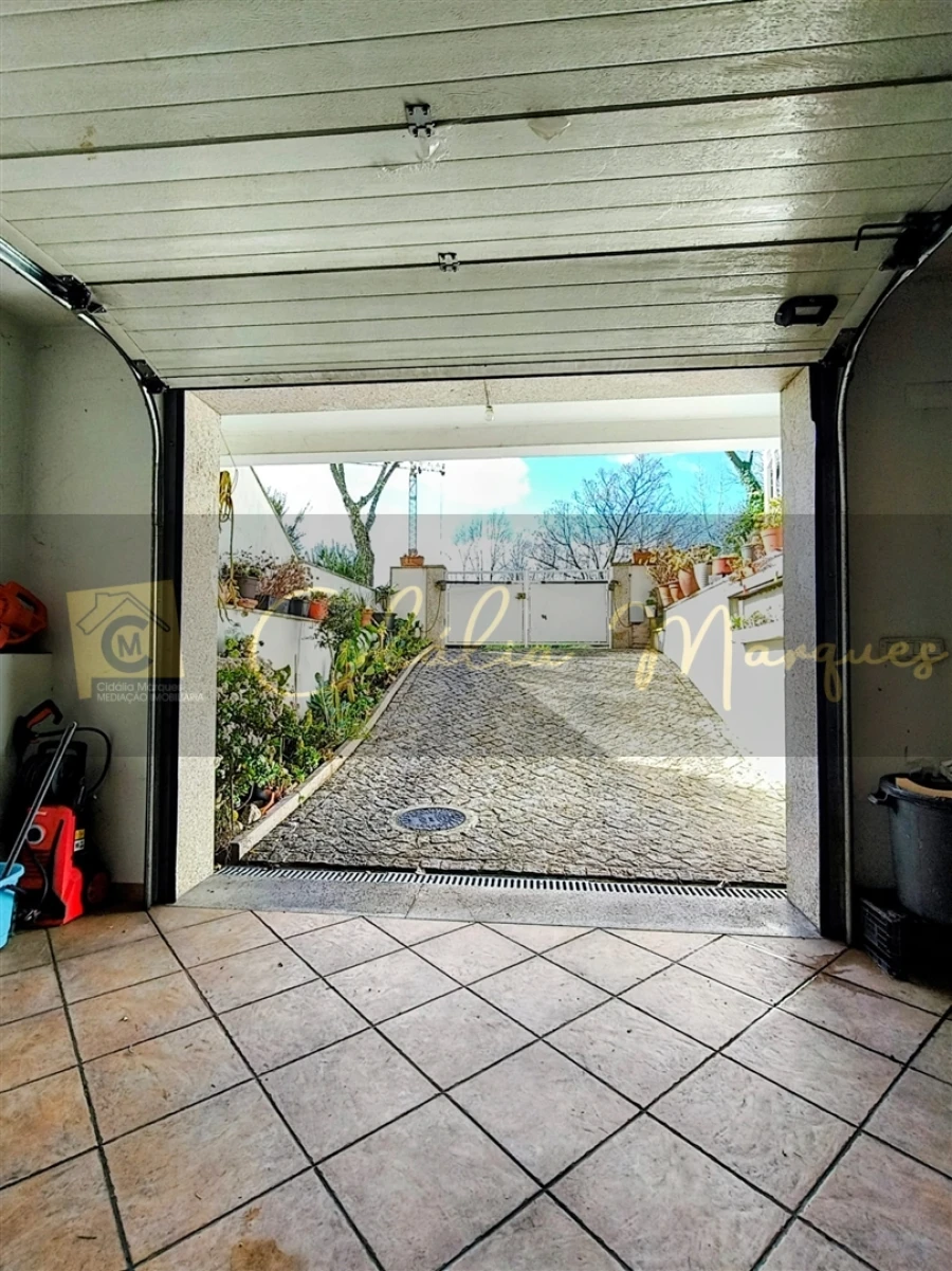 Moradia T3 para Venda em Viseu Foto 36