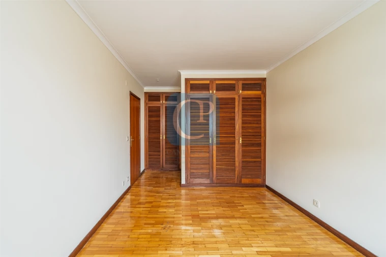 Apartamento T2 para Arrendamento em Aldoar, Foz do Douro e Nevogilde Foto 21