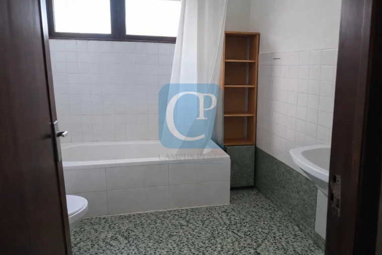 Apartamento T2 para Arrendamento em Aguçadoura e Navais Foto 6