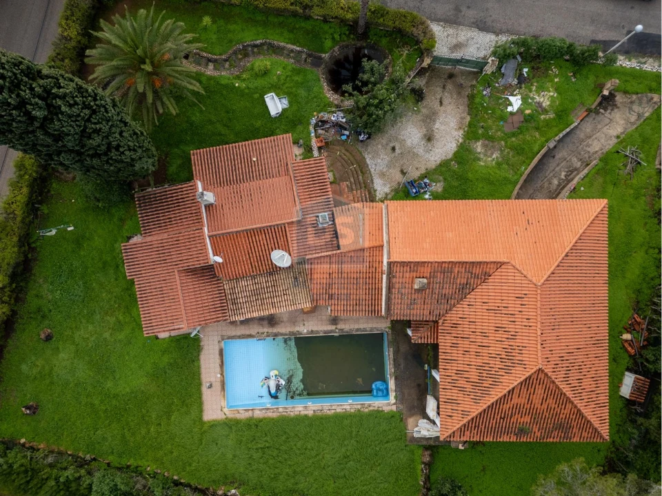 Moradia T6 para Venda em Alvor Foto 2