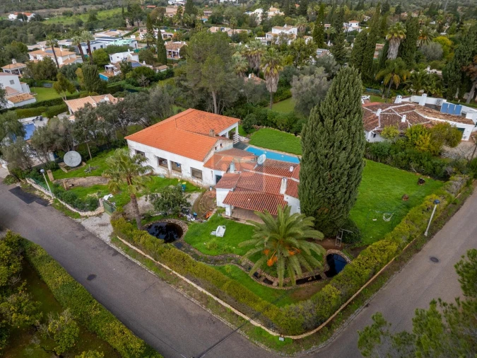 Moradia T6 para Venda em Alvor Foto 16