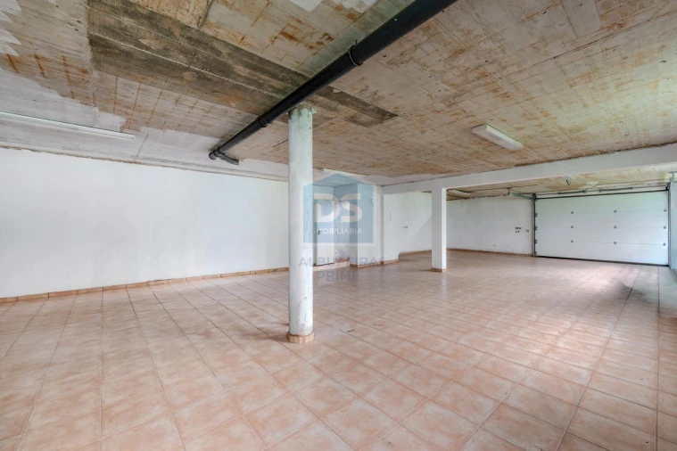 Moradia T6 para Venda em Alvor Foto 12