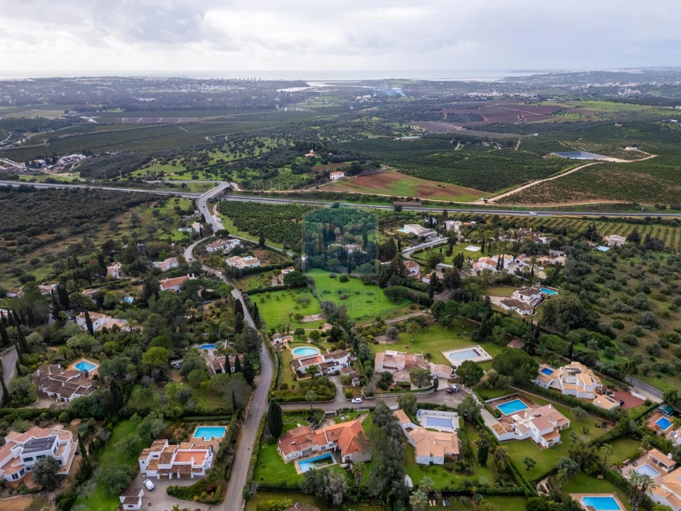 Moradia T6 para Venda em Alvor Foto 9