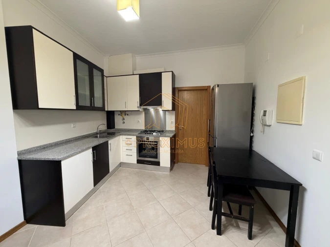 Apartamento T1 para Arrendamento em Buarcos Foto 1