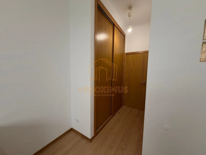 Apartamento T1 para Arrendamento em Buarcos Foto 6