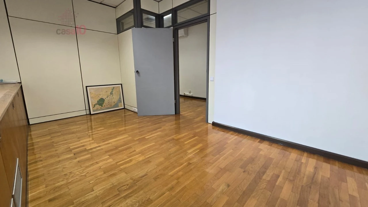 Escritório para Arrendamento em Avenidas Novas Foto 18