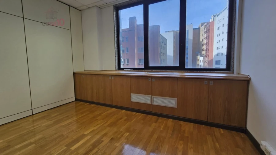 Escritório para Arrendamento em Avenidas Novas Foto 10