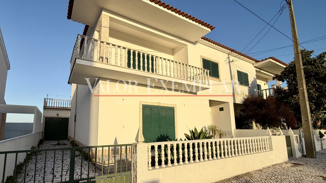 Moradia T5 para Venda em São Francisco Foto 1