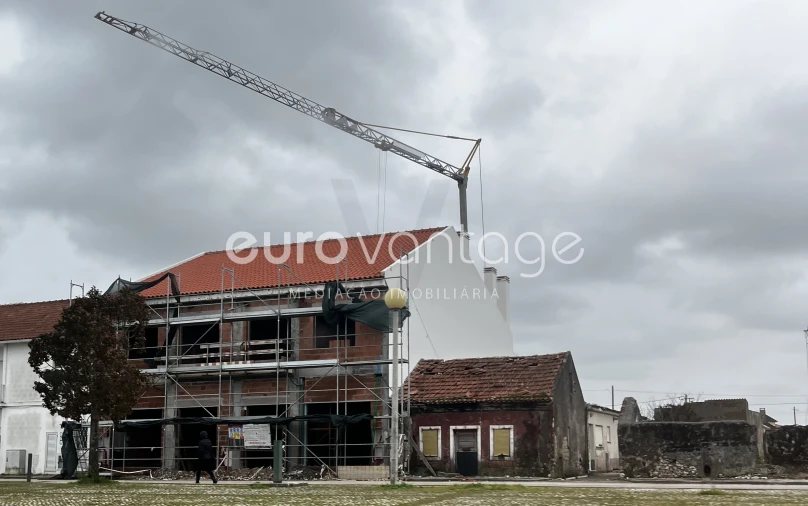 Loja para Arrendamento em Pataias e Martingança Foto 9