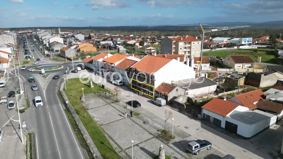 Loja para Arrendamento em Pataias e Martingança Foto 3