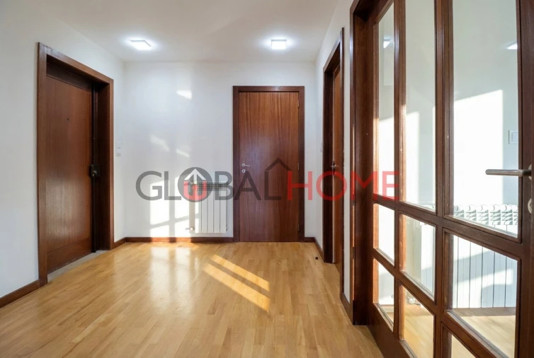 Apartamento T4 para Venda em Gondomar (São Cosme), Valbom e Jovim Foto 13