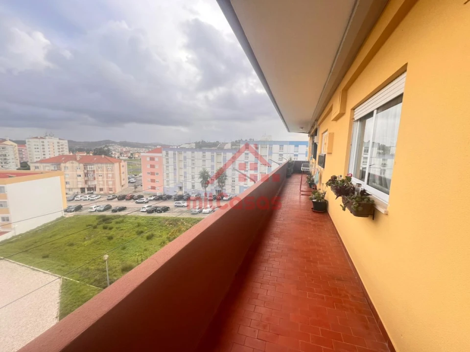 Apartamento T2 para Venda em Santa Maria, São Pedro e Matacães Foto 18