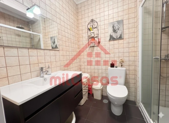 Apartamento T2 para Venda em Santa Maria, São Pedro e Matacães Foto 15