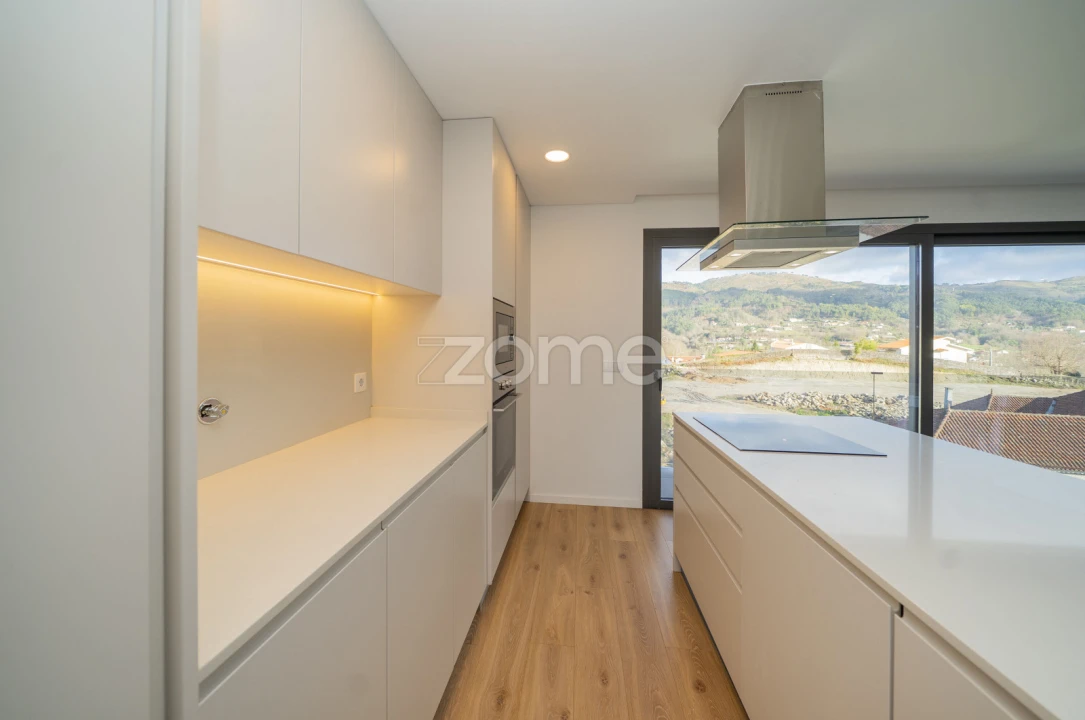 Apartamento T3 para Venda em Vieira do Minho Foto 18
