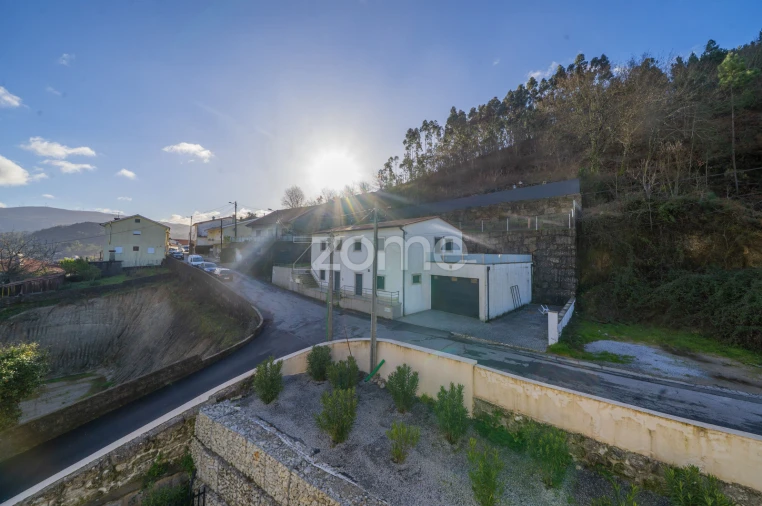 Apartamento T3 para Venda em Vieira do Minho Foto 24