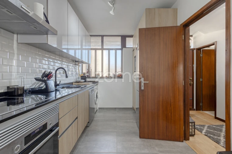 Apartamento T3 para Venda em Rio Tinto Foto 5