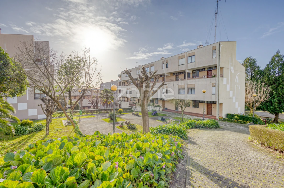 Apartamento T3 para Venda em Rio Tinto Foto 32