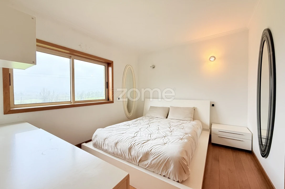 Moradia T3 para Venda em Brito Foto 30