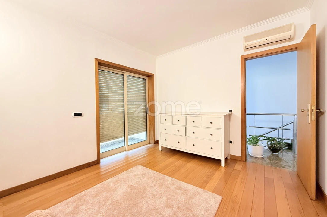 Moradia T3 para Venda em Brito Foto 28