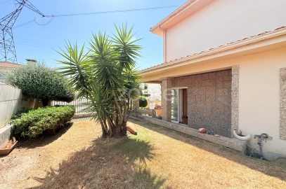 Moradia T3 para Venda em Brito