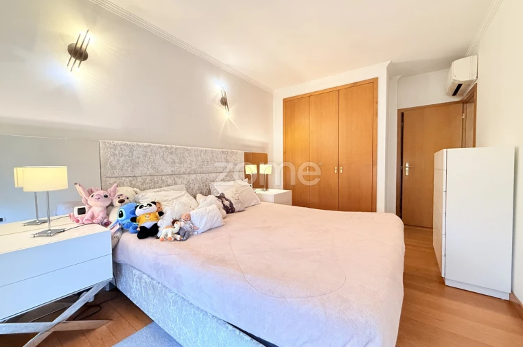 Moradia T3 para Venda em Brito Foto 33