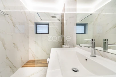 Apartamento T2 para Arrendamento em Lordelo do Ouro e Massarelos