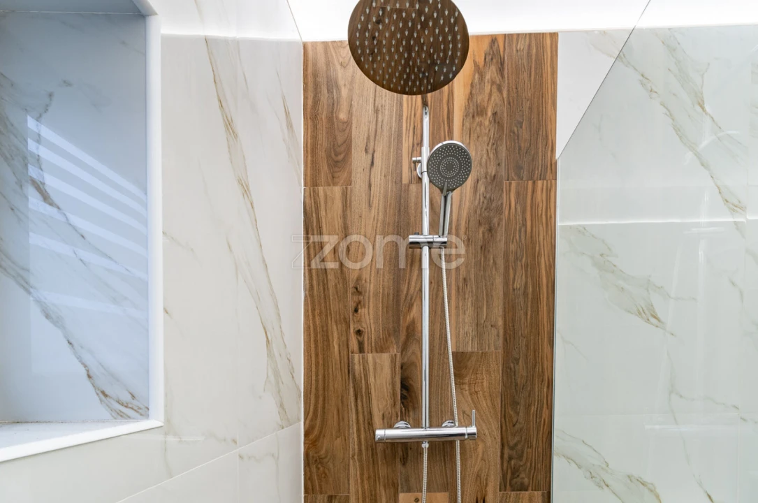 Apartamento T2 para Arrendamento em Lordelo do Ouro e Massarelos Foto 20