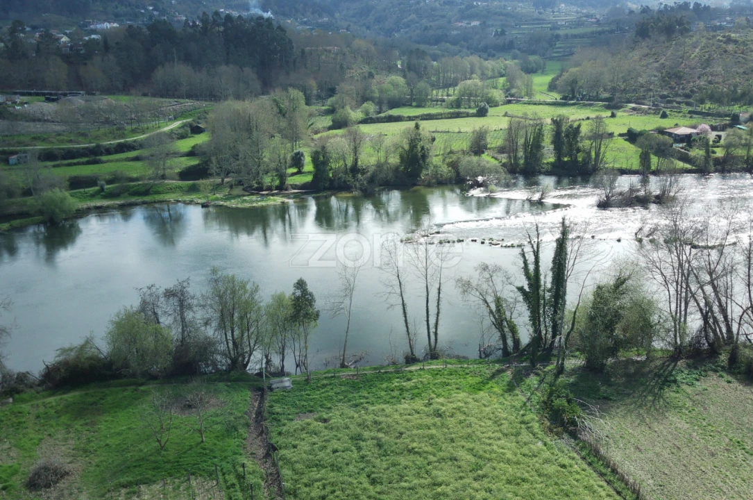 Terreno para Venda em Jolda (São Paio) Foto 11