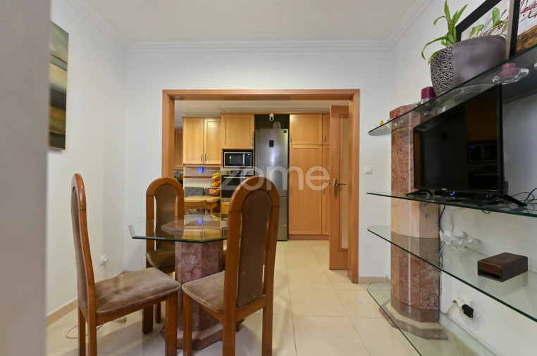 Apartamento T3 para Venda em Alcabideche Foto 7