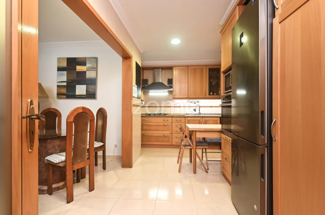 Apartamento T3 para Venda em Alcabideche Foto 5