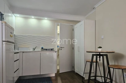 Moradia T8 para Venda em Santo Antonio dos Olivais
