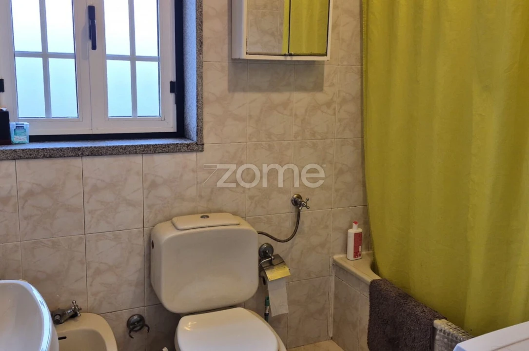 Moradia T4 para Venda em Vila Nova de Foz Côa Foto 8