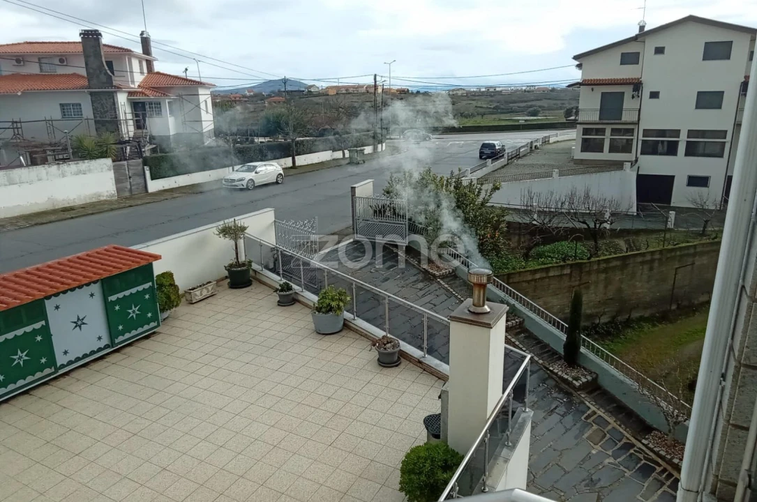 Moradia T4 para Venda em Vila Nova de Foz Côa Foto 39