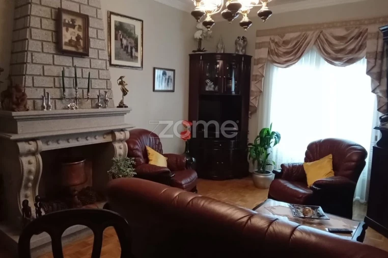 Moradia T4 para Venda em Vila Nova de Foz Côa Foto 48