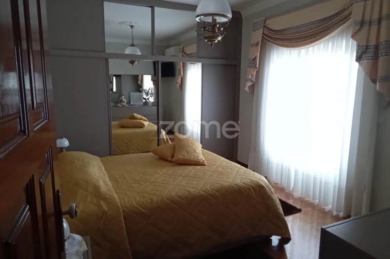 Moradia T4 para Venda em Vila Nova de Foz Côa Foto 41