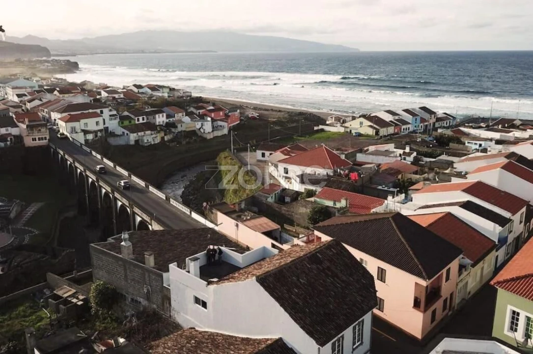 Moradia T5 para Venda em Ribeira Grande (Matriz) Foto 29