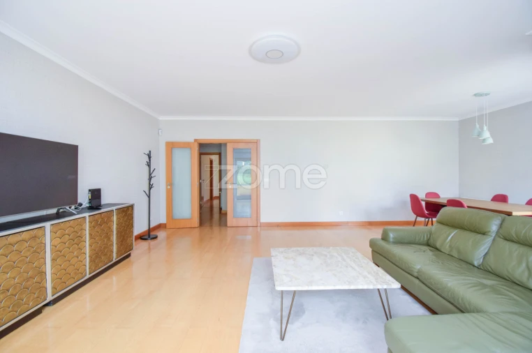 Apartamento T3 para Venda em Cascais e Estoril Foto 11