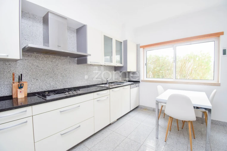 Apartamento T3 para Venda em Cascais e Estoril Foto 17