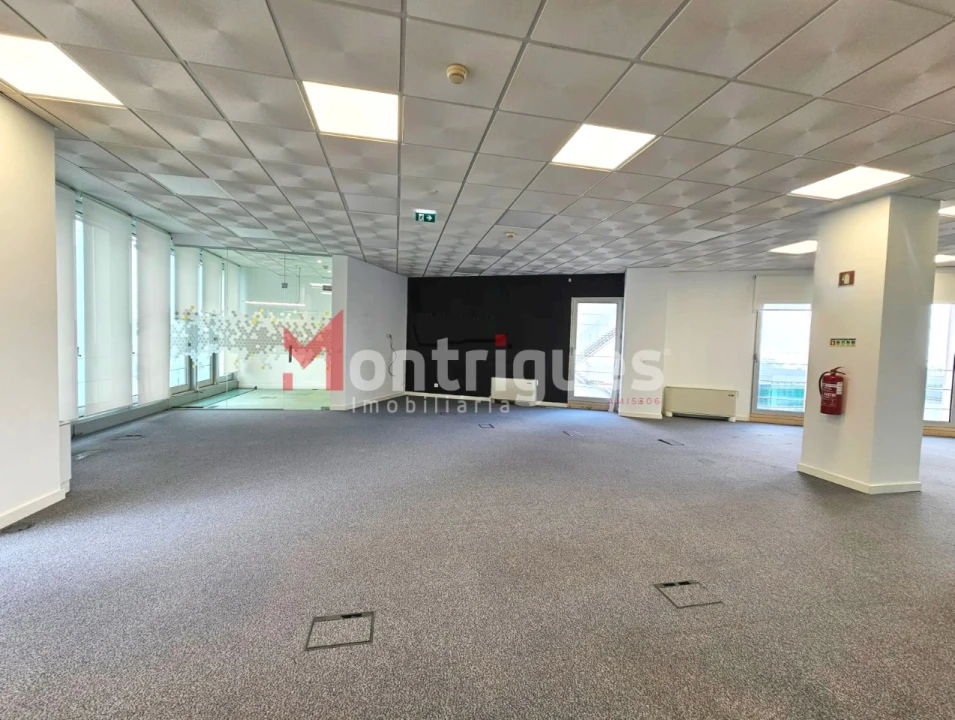 Escritório para Arrendamento em Parque das Nações Foto 9