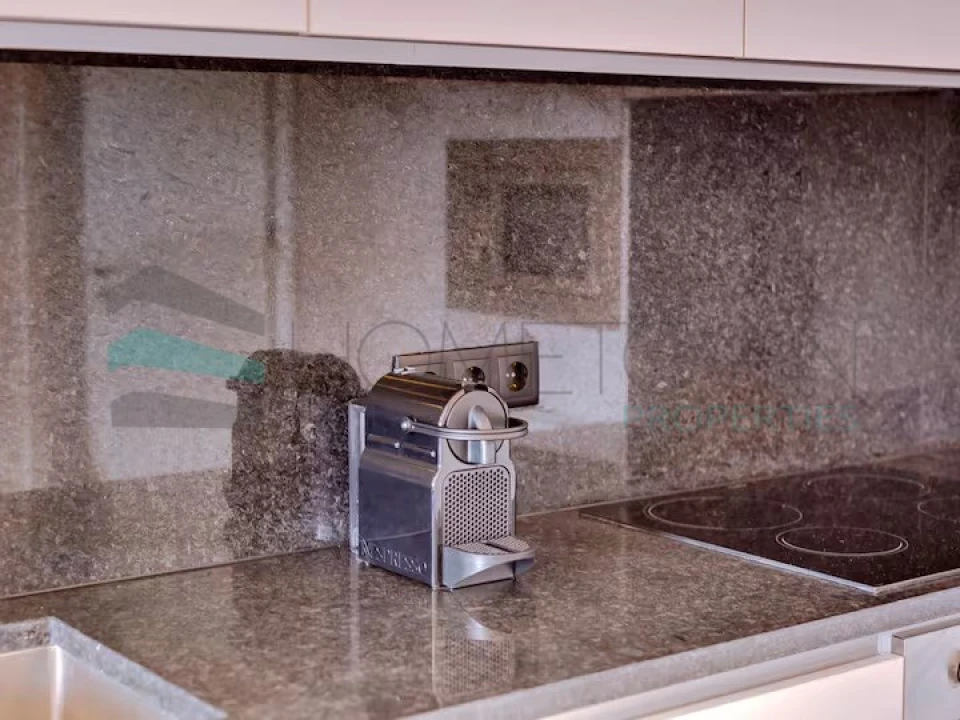 Apartamento T1 para Venda em Quarteira Foto 7