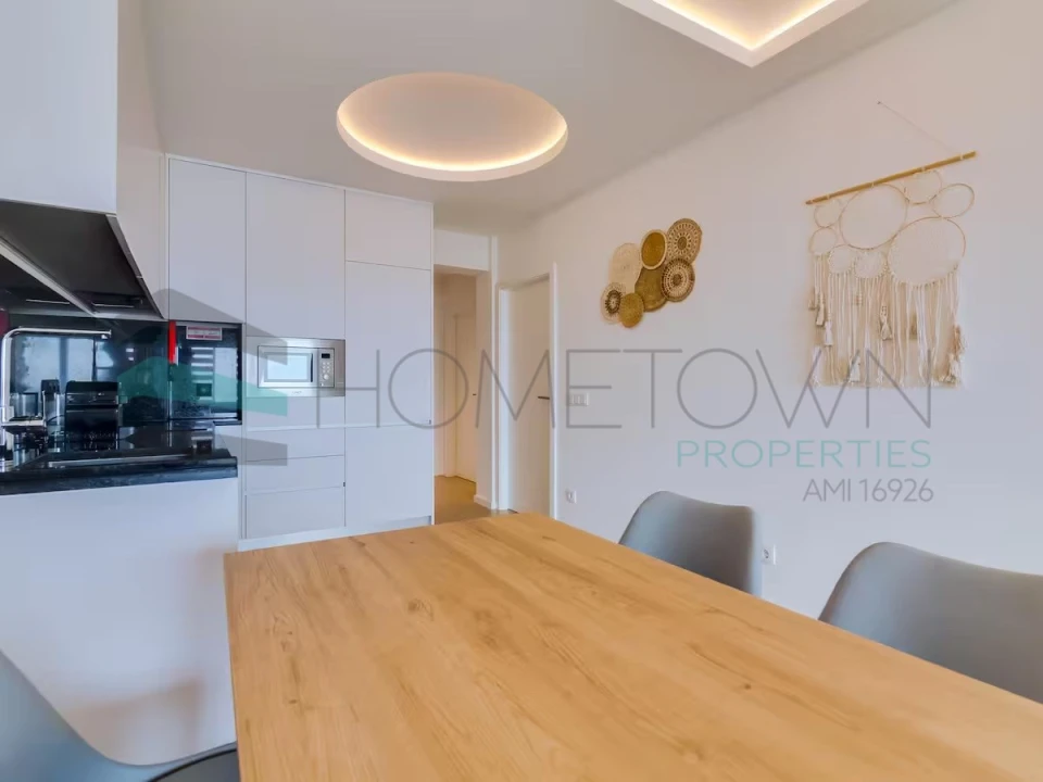 Apartamento T1 para Venda em Quarteira Foto 12